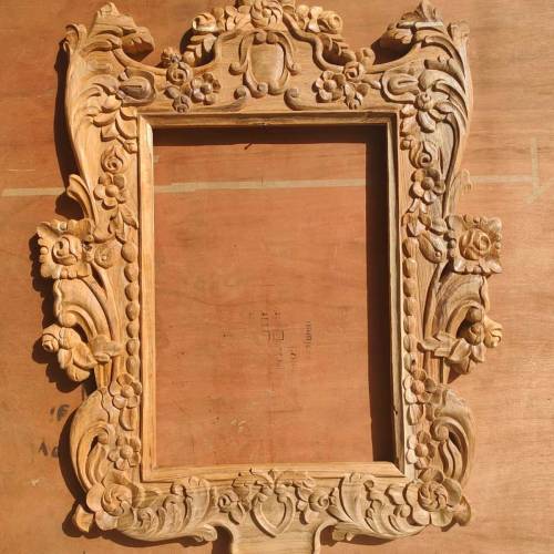 Wooden Mirror Frames Manufacturers in Rajasthan