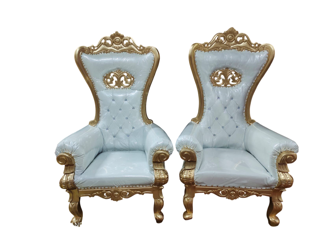 White Wooden Wedding Chair with Customized Design Modern Appearance Made in India Manufacturers in Guwahati